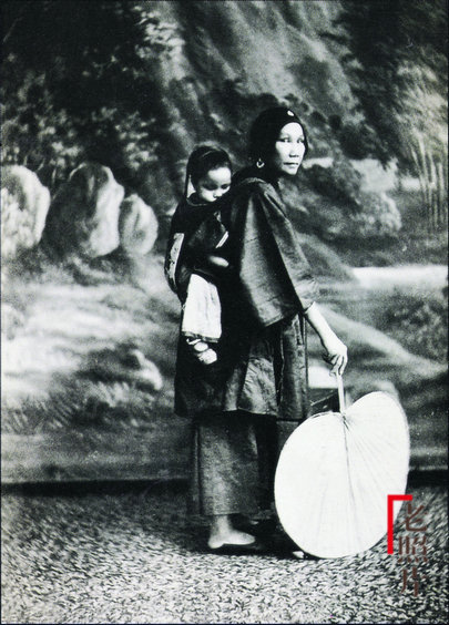 Loạt ảnh cũ phản ánh chân thực nhất về những phụ nữ người Hán vào cuối thời nhà Thanh - Ảnh 3.