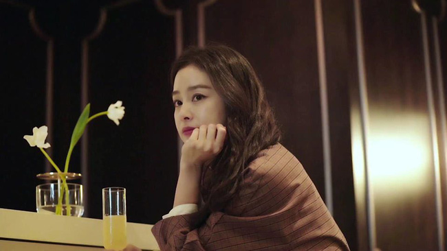 &quot;Mẹ 2 con&quot; Kim Tae Hee âm thầm tái xuất, nhan sắc thế nào mà được khen trẻ trung hơn cả &quot;gái độc thân&quot; Song Hye Kyo, Son Ye Jin? - Ảnh 6.