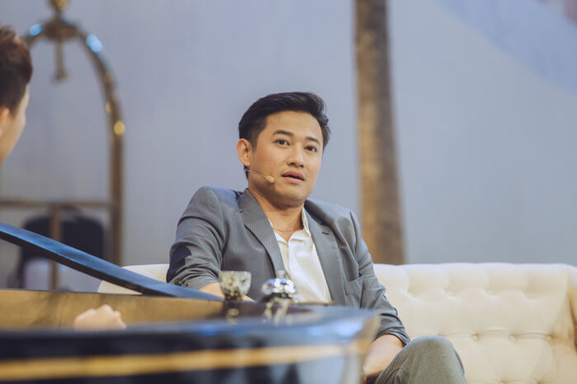 Quý Bình trở lại âm nhạc trong liveshow của Trúc Thy sau thời gian vắng bóng - Ảnh 3.