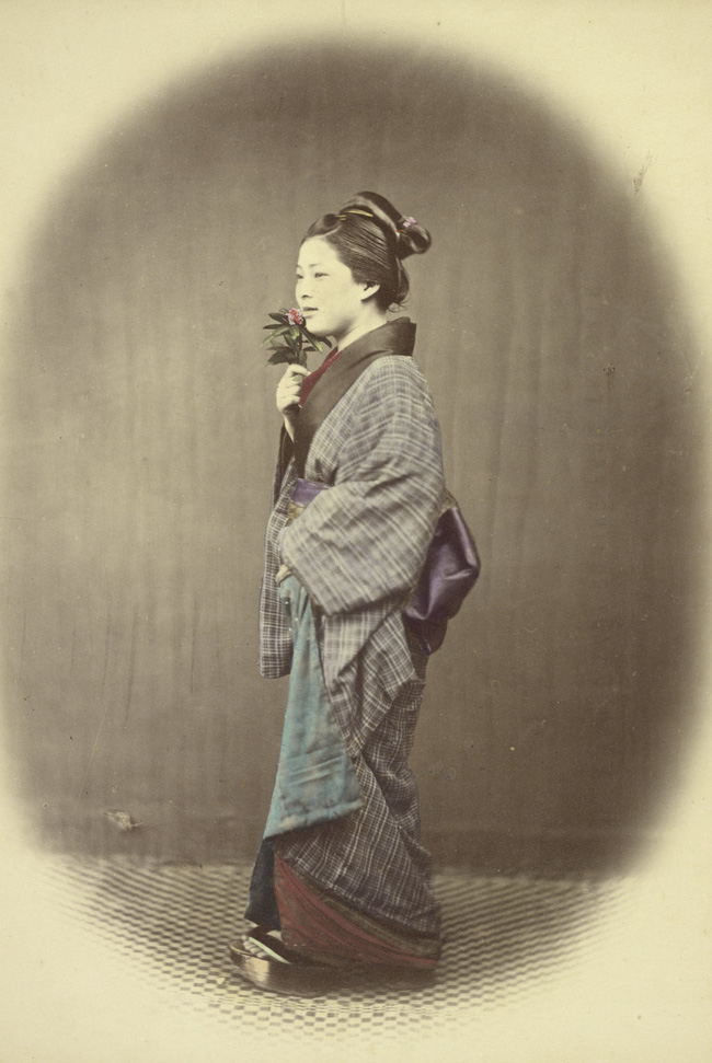 Loạt ảnh cũ phản ánh nét đẹp thanh tao, sự dịu dàng và phóng khoáng của người phụ nữ Nhật Bản hơn 150 năm trước - Ảnh 4.