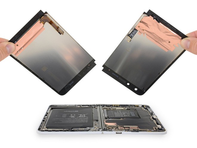 Surface Duo chỉ có hai bộ phận dễ sửa chữa: màn hình và mặt lưng - Ảnh 2.