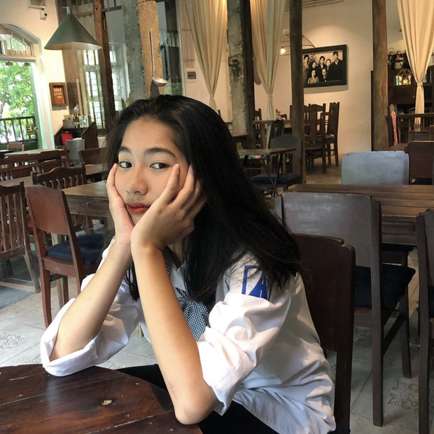 Soi nhan sắc đời thường của dàn thí sinh Hoa hậu Việt Nam 2020: Hầu như ai cũng có sự khác biệt với ảnh dự thi, thậm chí còn lộ gương mặt già hơn tuổi - Ảnh 13.