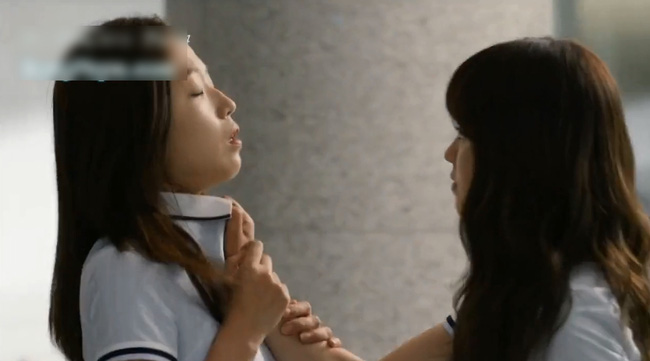 Kim So Hyun và bộ phim lấy đề tài bạo lực học đường đến mức phải chọn cái chết và màn vực dậy sau biến cố - Ảnh 6.