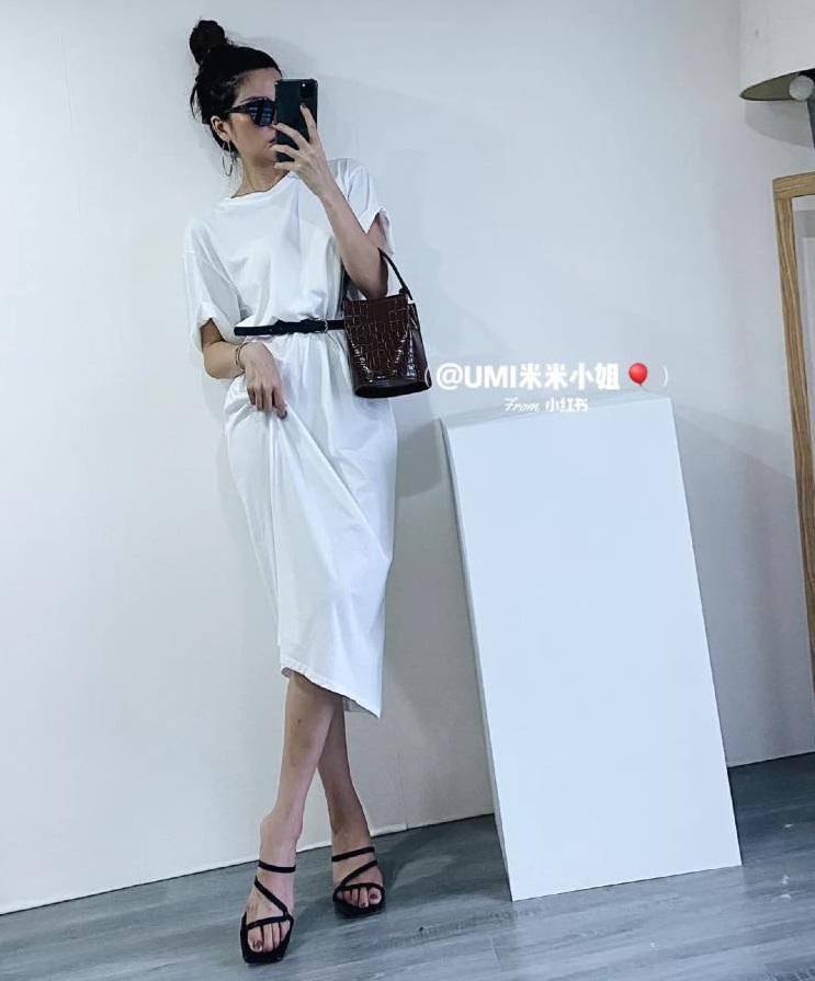 Từ chiếc váy trắng đơn điệu, nàng công sở đã có cả loạt cách lên đồ ổn áp, chất như fashion blogger thứ thiệt - Ảnh 3.