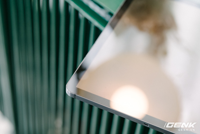 Cận cảnh Galaxy Tab S7 : thiết kế sang trọng, màn hình 12.4 inch 120Hz, Snapdragon 865 giá 24 triệu đồng - Ảnh 3.