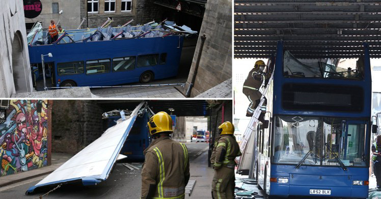Hai xe buýt Anh bay nóc sau khi tông vào gầm cầu, nhiều học sinh bị thương - Ảnh 3.