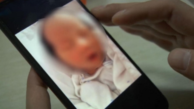 Ngành công nghiệp buôn bán trẻ sơ sinh trực tuyến ở Trung Quốc: Con cái là món quà trời cho nhưng không ít người từ chối nhận vì số tiền 237 triệu đồng - Ảnh 2.