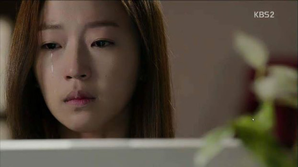 Kim So Hyun và bộ phim lấy đề tài bạo lực học đường đến mức phải chọn cái chết và màn vực dậy sau biến cố - Ảnh 8.