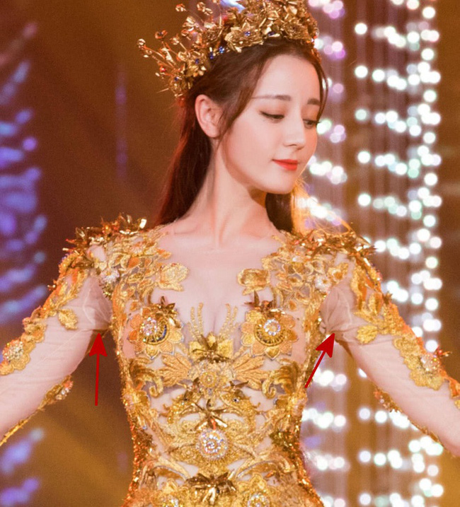 Angelababy mặc áo vàng khác lạ, netizen đồn đoán trở thành Nữ thần Kim Ưng sau Địch Lệ Nhiệt Ba - Ảnh 7.