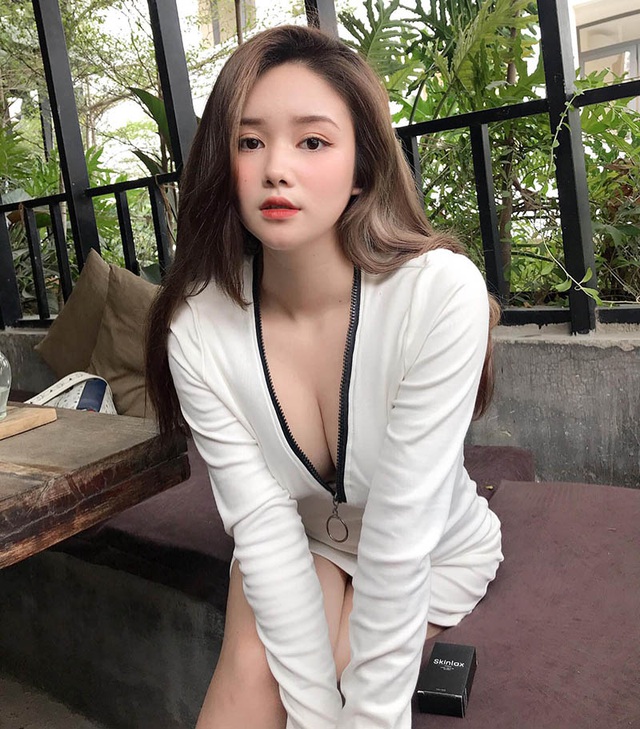 Nữ sinh Sài Gòn sở hữu gương mặt khả ái, vóc dáng chuẩn đẹp - 2