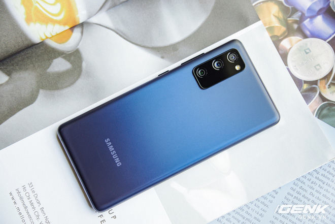 Cận cảnh chiếc điện thoại flagship Galaxy S20 dành riêng cho fan của Samsung: 16 triệu đồng cho trải nghiệm cao cấp là hoàn toàn có thể - Ảnh 3.