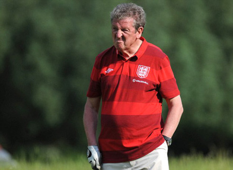 HLV Roy Hodgson mới được bổ nhiệm vào ghế nóng sau quyết định từ chức bất ngờ của HLV Capello.