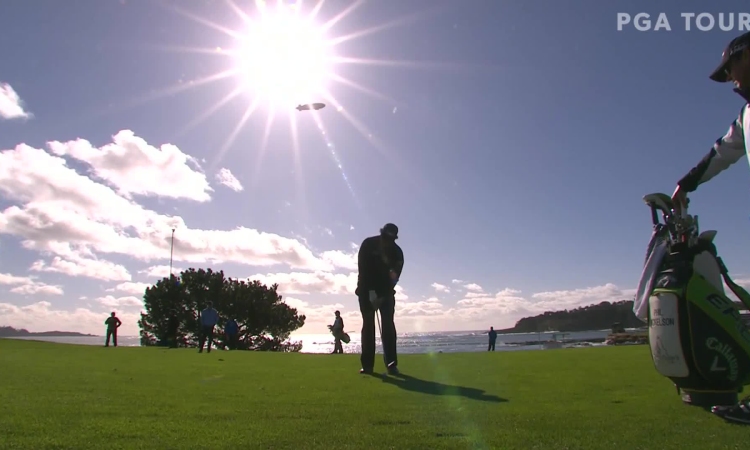 Màn trình diễn của Mickelson ở vòng bốn AT&T Pebble Beach