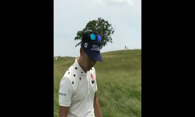 Kevin Na phàn nàn về phần cỏ rìa quá dày ở US Open